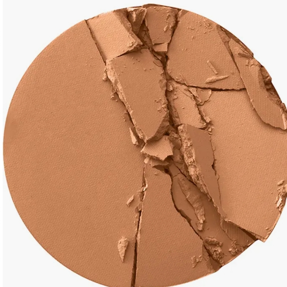 Charlotte Tilbury Airbrush Flawless Finish Powder - 4 Deep/Force 0.28 oz - Picture 3 of 6
